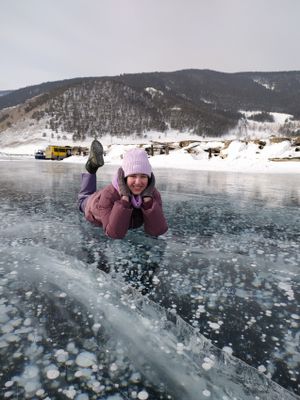 Жаркий лёд Байкала: коньки, хивусы, хаски, ледяные пещеры
