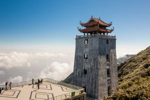 Гора Фансипан и возвращение в Ханой