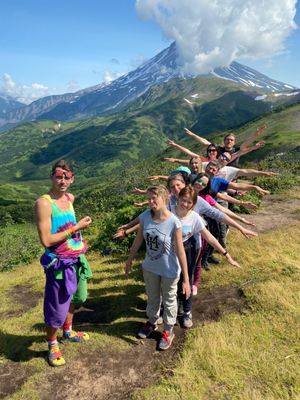 Влк. Горелый и лавовые пещеры
