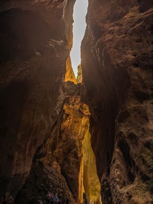 Ворота чудес и языки местных шайтанов