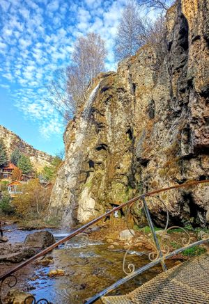 Встреча и медовые водопады