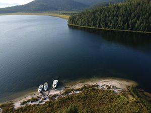 На катере по Чивыркуйскому заливу