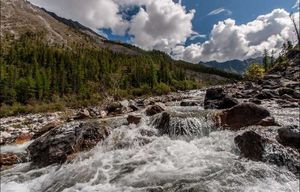 Переход к Шумакскому водопаду