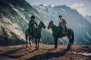 Заезд, знакомство