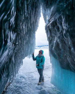 Хобой, Три брата, Харанцы, скала Дева
