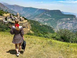 Загадочный Сюник. Пещерный город, Татев и не только