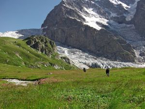 Переезд в село Дзинага - ледник Караугом