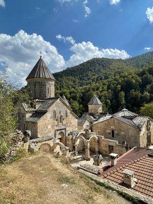 Агарцин, Гошаванк, Джухтакванк, Севанаванк, Ереван