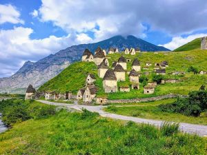 Кавказские каникулы: Эльбрус, Домбай, Осетия