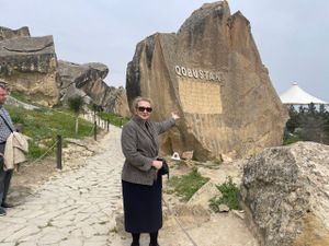 Азербайджан. Четыре дня притяжения: история, современность, море и кухня