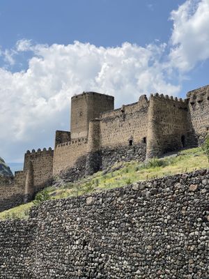 Город в скалах Вардзия, каньон Дашбаши, Kass Land