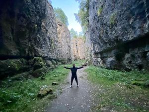 Могучие Хунзахские водопады и Каменные чаши