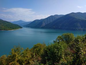 По военно-грузинской дороге. Обед в горах