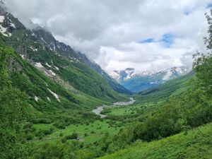 Ущелье Домбай-Ульген. Чучхурские водопады. Птыш