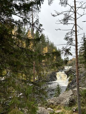 Водопад Кивач - вулкан Гирвас - гора Сампо