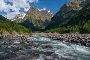 Чучхурский водопад