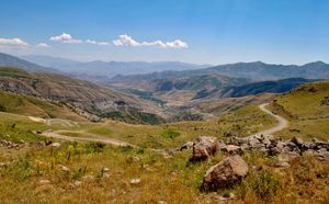 К Армянскому морю. Вулканы, сыры и Севан