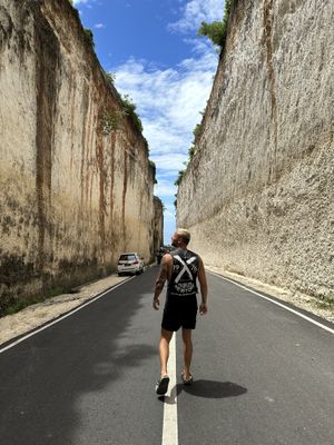 Пляжный день, Меласти beach