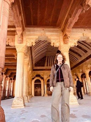 Дели - Агра (235 км)