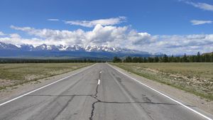 Чуйский оленный камень, водопад, обратный путь