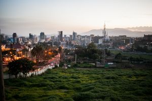 Начало путешествия. Столица