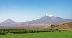 Хор-Вирап, Нораванк, Ин Арени