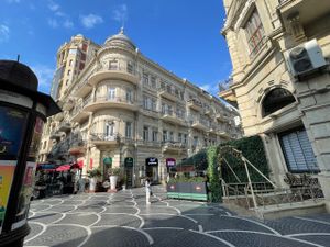 Встреча и вечерняя экскурсия в Баку