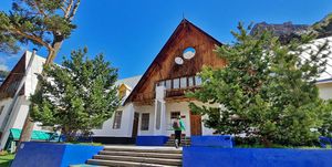 Смотровая Зеленая полка, ледник Гумачи и водопад Г