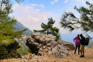 Трек-г у подножия Тахталыдаг (или Олимпос-Адрасан)