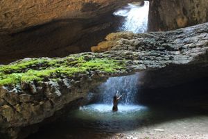 Гамстуль, Чохские террасы, подземный водопад