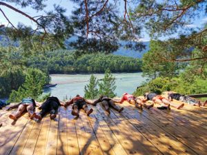 Рафтинг по реке Катунь