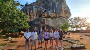 Львиная скала в Сигирии и возвращение в Коломбо