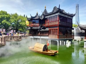 3 ярких города Поднебесной: природа и история