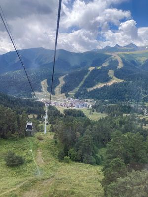 Отдых у бассейна, канатка