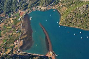 Вторник. Бухта Орханье