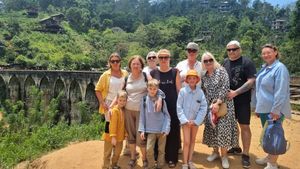 Девятиарочный мост, Малый Пик Адама, водопад Раван