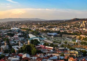 Тбилиси. Улицы и парадные старого города