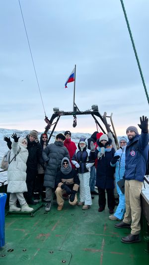 Поиск китов и сияния! Русская баня