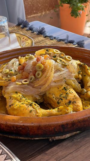 ОАЗИСЫ И УЩЕЛЬЯ МАРОККО
