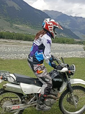 Разминка, выезжаем на локации с горными видами