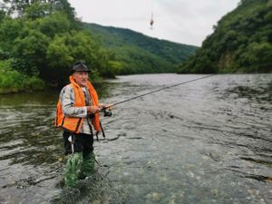 Сплав по реке Быстрая. Речная рыбалка. Гастро-обед