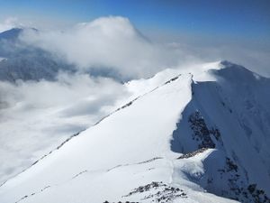 Восхождение на Актру