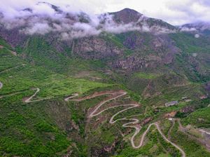 Загадочный Сюник. Пещерный город, Татев и не только