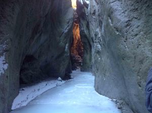 Карадахская теснина, Заброшенные аулы Кахиб и Гоор