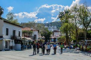 Мира. Треккинг вдоль Кекова. Прогулка по Кашу