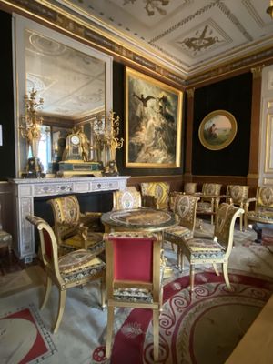 Замок Мальмезон и Латинский квартал