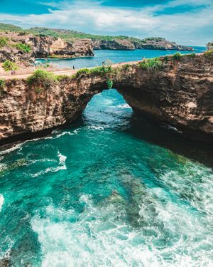 Самые необычные пляжи мира на Нуса Пениде