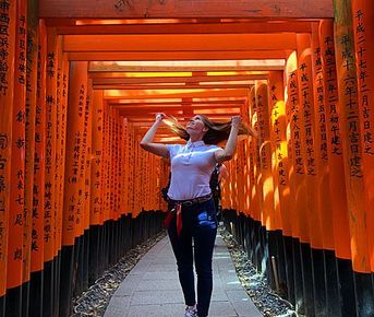 ЦВЕТЕНИЕ САКУРЫ