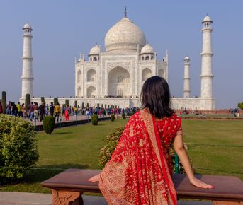 Яркая Индия. Дели  Варанаси  Агра  Фатехпурсикри  Абханери  Джайпур