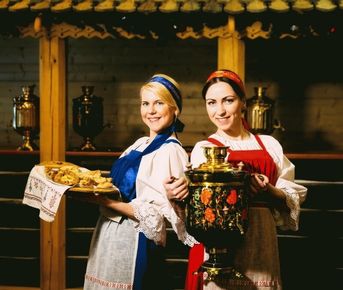 Новогодние хиты Карелии из Петербурга (банкет включен)